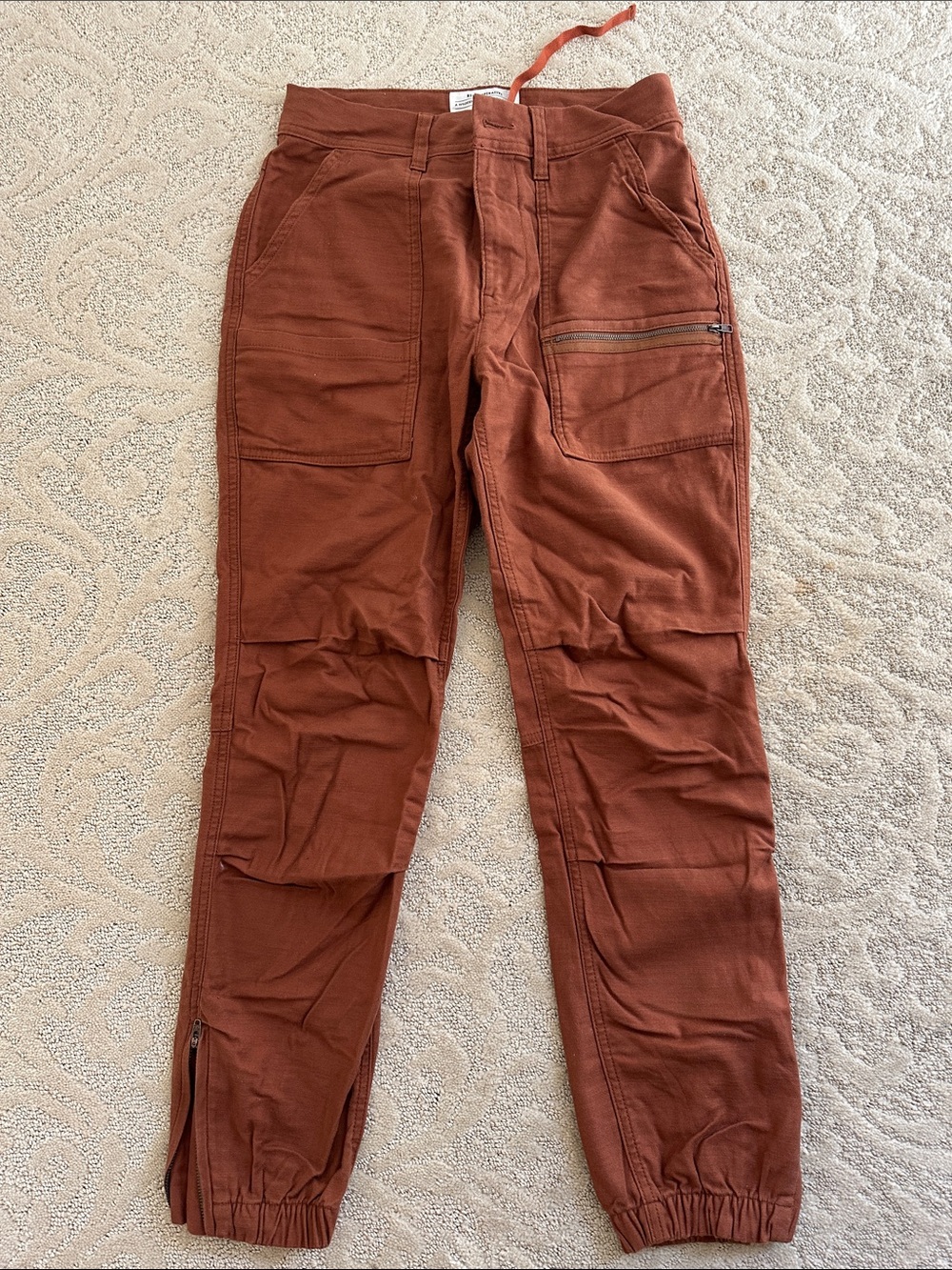 REI Co-Op Women's Rust Cargo Jogger Pants with Zip Pocket Size 4